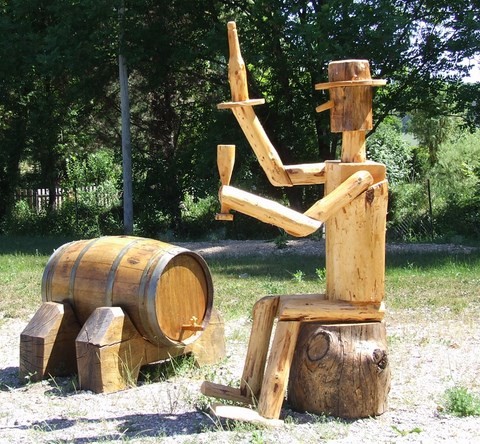 vigneron en bois - réalisation artisanale à Chaumont le Bois